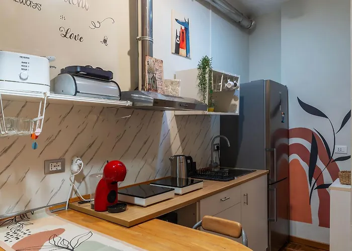 Guesthost - Cozy Re Di Metro Area Rom