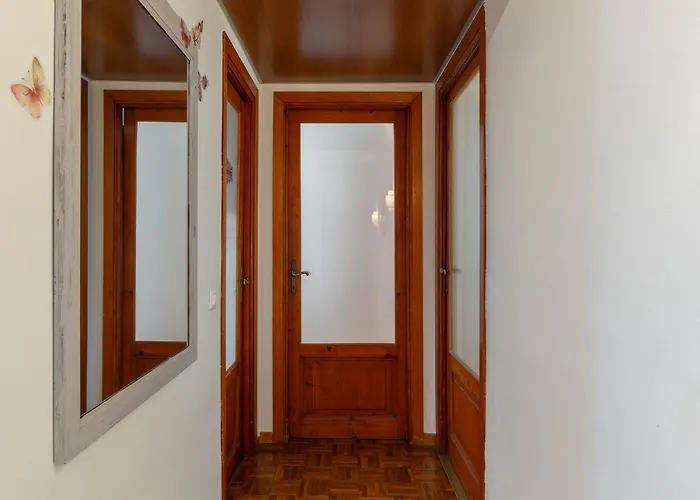 Guesthost - Cozy Re Di Metro Area Apartment *